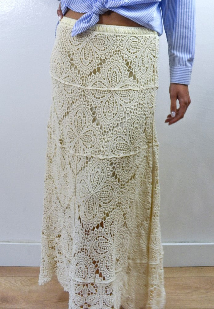 Gonna Have One Lunga in Crochet