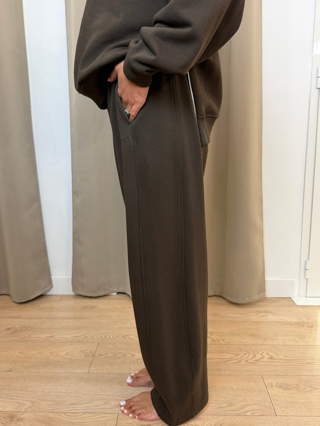 Pantalone Vicolo Tuta Fondente