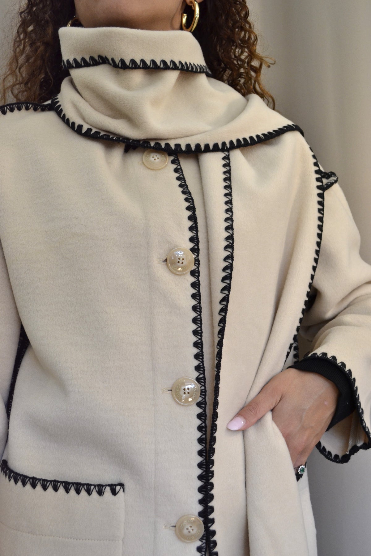 Cappotto Goa Goa con Bordura a Zigzag Beige