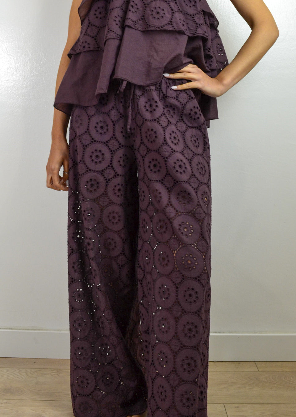 Pantalone Have One pizzo sangallo color fico palazzo, vista 
frontale, Margé Pomezia