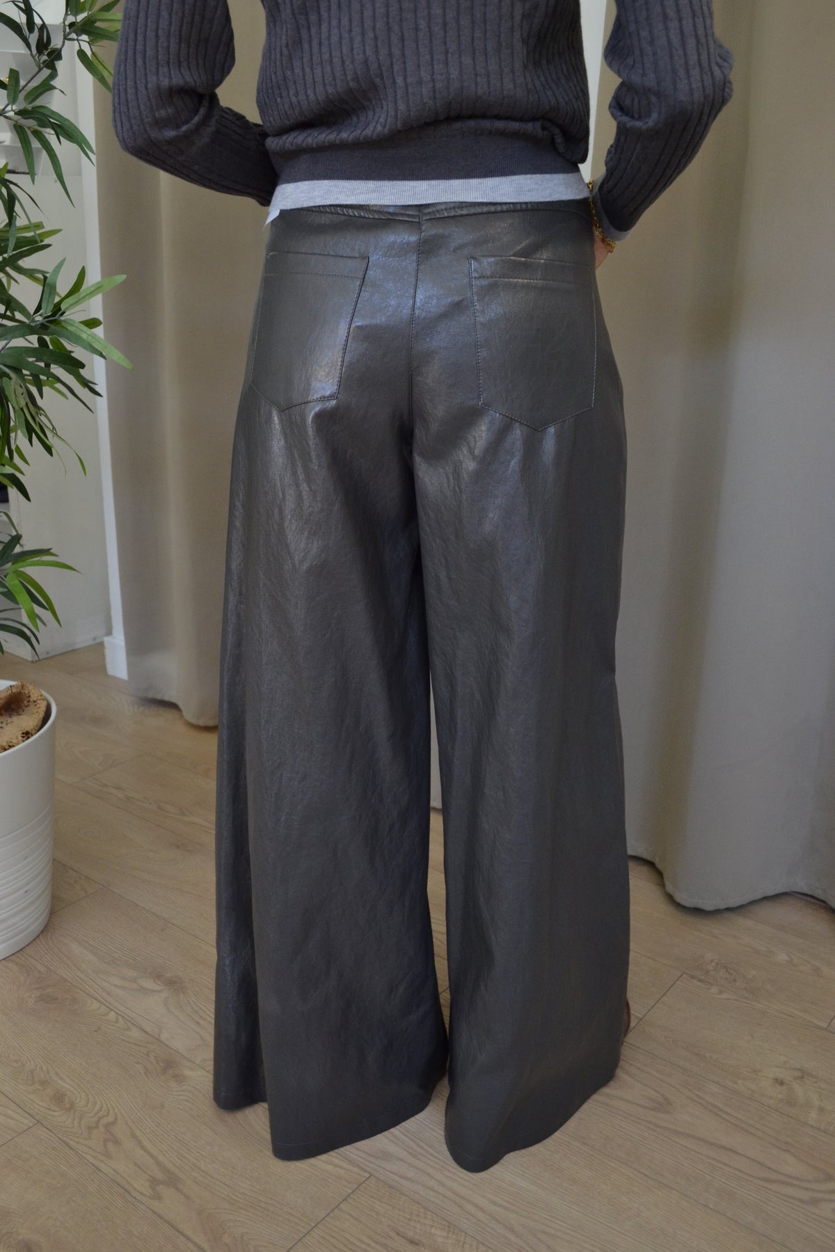 Pantalone Have One Similpelle Wide Leg